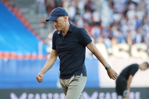 Trainer Peter Zeidler (GC) reagiert nach dem Fussball Meisterschaftsspiel der Swiss Super League in der Relegation Group zwischen dem FC Zuerich und dem Grasshopper Club Zuerich, am Samstag, 9. Mai 20 ...