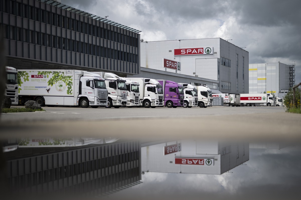 Hauptsitz der Spar Gruppe Schweiz, aufgenommen am Donnerstag, 29. Mai 2025, in Gossau. Wie heute bekannt wurde, will die suedafrikanische Spar Group ihre Schweizer Tochterfirma verkaufen. (KEYSTONE/Gi ...