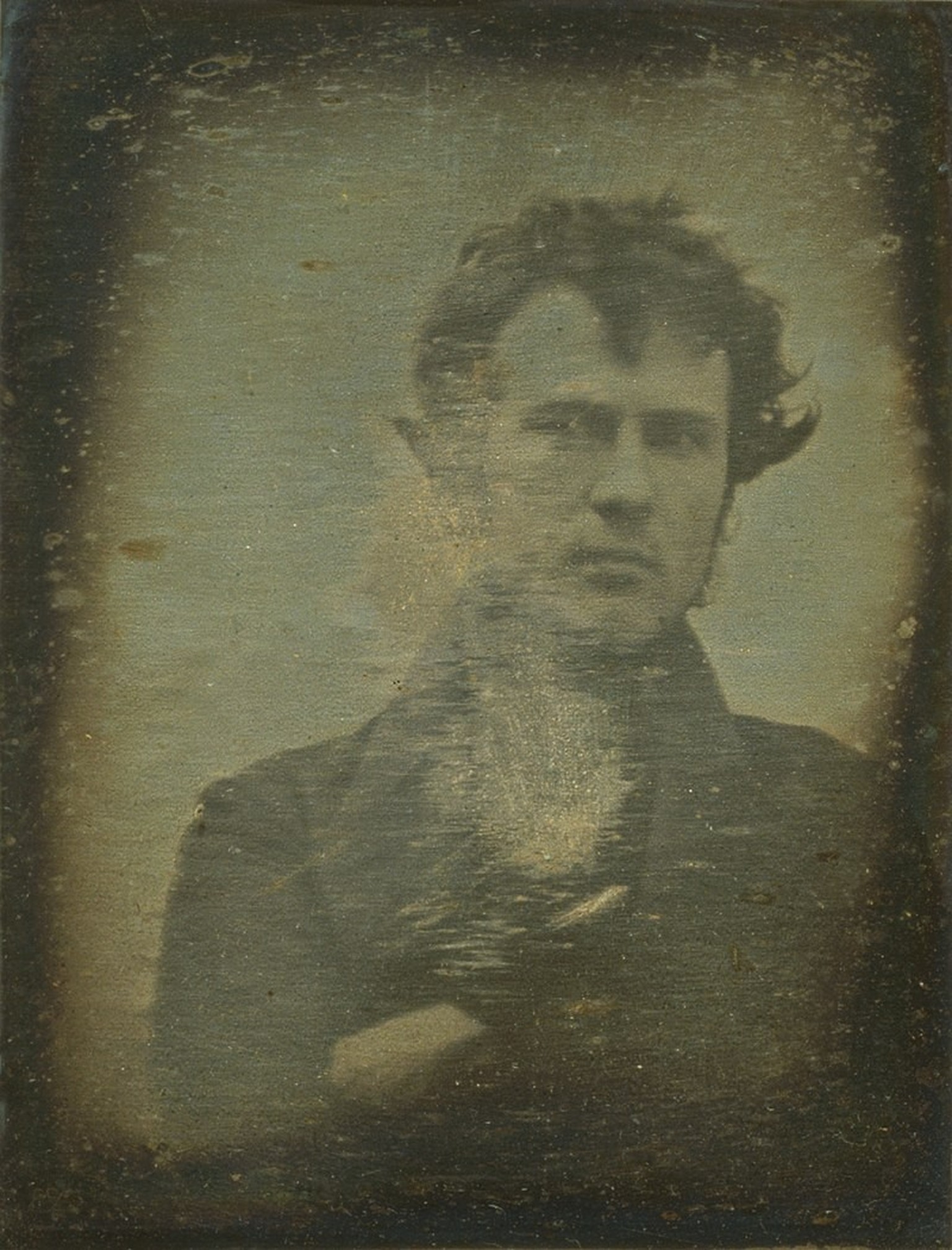 Das erste Selfie, 1839 von Robert Cornelius gemacht.