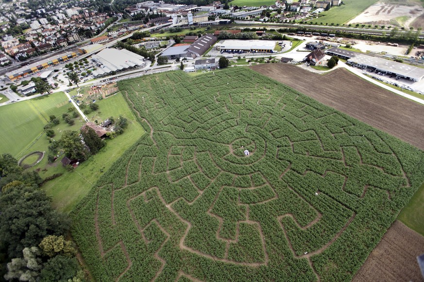 Swiss Labyrinthe Maislabyrinth Schweiz Delémont Jura