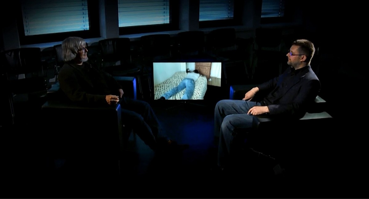 Ein lange Mundtoter darf endlich sprechen: Hansueli Gürber stellt sich den kritischen Fragen von Dokumentarfilmer Simon Christen.