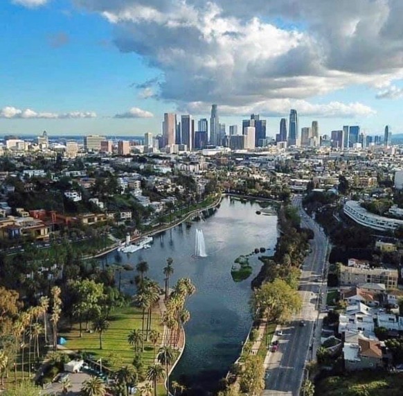 In Indien kann man dank weniger Luftverschmutzung jetzt bis zum Himalaya sehen
Hier Los Angeles ohne Smog...