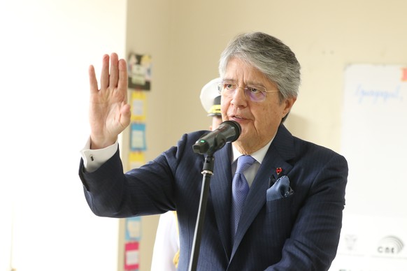 epa10920503 Ecuadorian President Guillermo Lasso gives a speech after voting in the second round of the extraordinary presidential elections in Guayaquil, Ecuador, 15 October 2023. Lasso called the pe ...