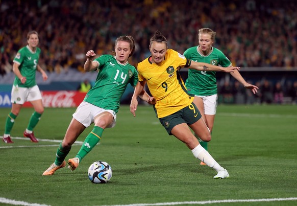Australia v Republic of Ireland - FIFA Women s World Cup 2023 - Group B - Sydney Football Stadium Australia s Caitlin Foord right and Heather Payne battle for the ball during the FIFA Women s World Cu ...