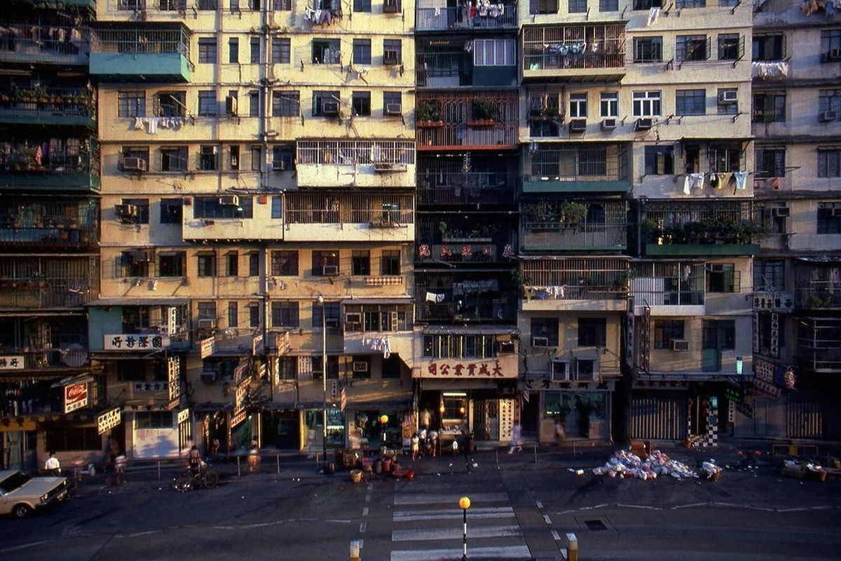 Kowloon Walled City, 1987.