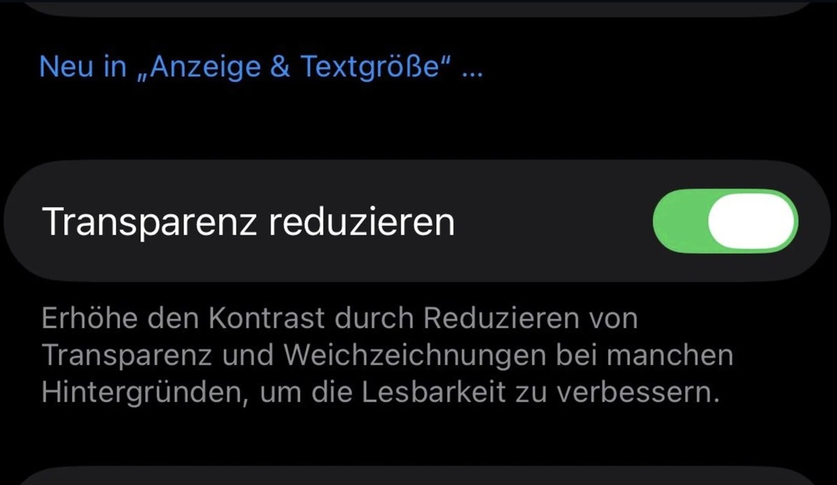 iOS 26: Der neue Button zur Verringerung des Transparenzeffektes versteckt sich tief in den iOS-Einstellungen.