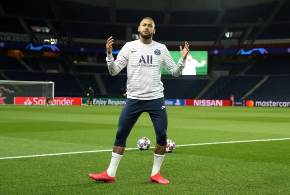 Soccer Football - Champions League - Round of 16 Second Leg - Paris St Germain v Borussia Dortmund - Parc des Princes, Paris, France - March 11, 2020 Paris St Germain s Neymar during the warm up befor ...