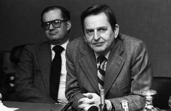 ZUM 30. JAHRESTAG DER ERMORDUNG DES SCHWEDISCHEN MINISTERPRAESIDENTEN OLOF PALME AM SONNTAG, 28. FEBRUAR 2016, STELLEN WIR IHNEN FOLGENDES ARCHIVMATERIAL ZUR VERFUEGUNG - Olof Palme, Ministerpraesiden ...