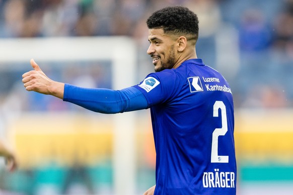 FC Luzerns Mohamed Draeger gestikuliert im Fussball Meisterschaftsspiel der Super League zwischen dem FC Luzern und Servette FC am Sonntag, 8. Mai 2022 in der Swissporarena in Luzern. (KEYSTONE/Philip ...