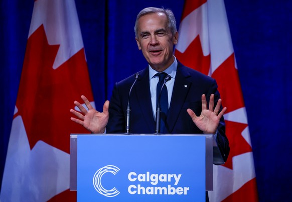 Prime Minister Mark Carney speaks to the Calgary Chamber of Commerce in Calgary, Alta., Thursday, Nov. 27, 2025. (Jeff McIntosh /The Canadian Press via AP)
Canada-Alberta-Pipeline