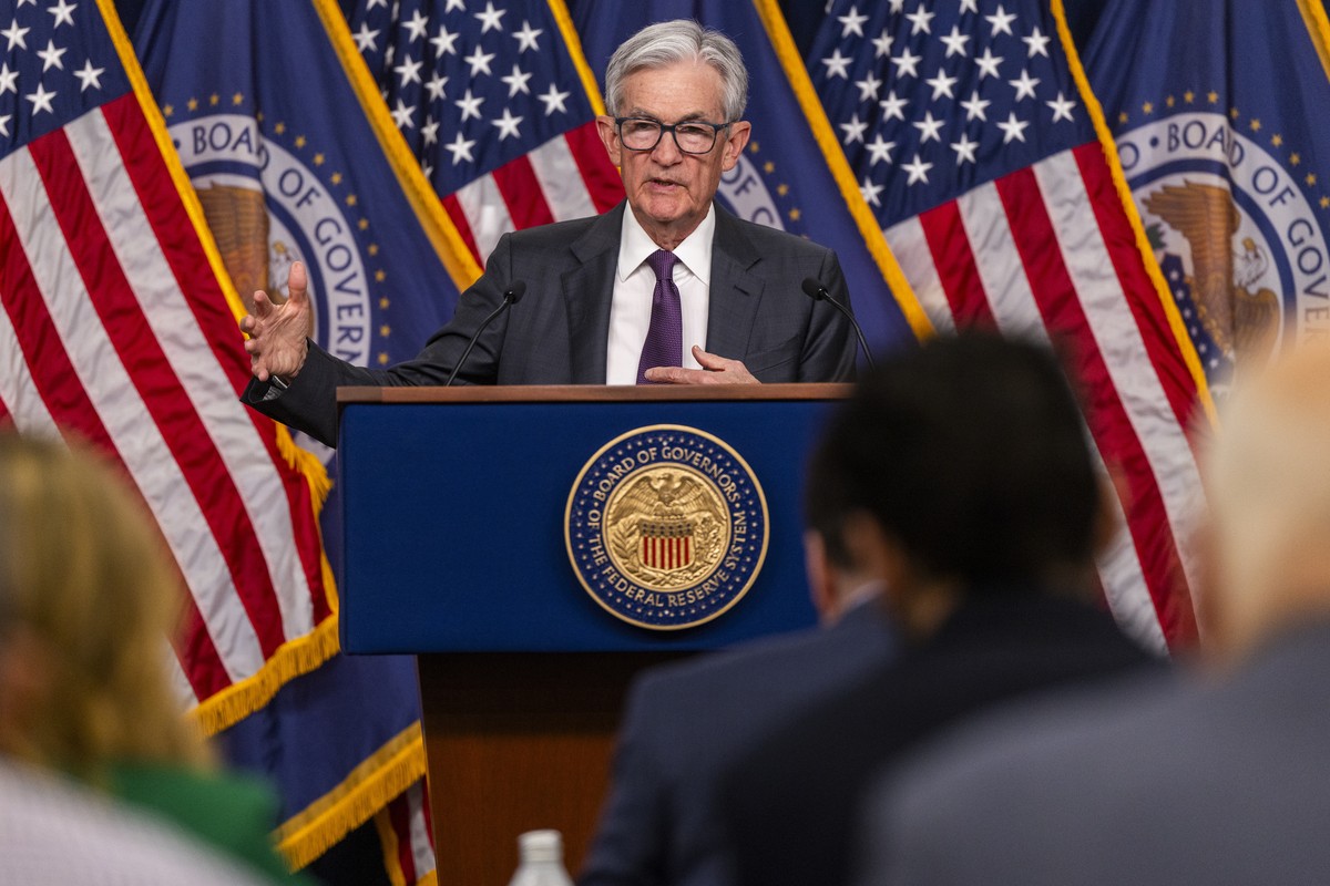 epa11974680 US Federal Reserve Board Chairman Jerome Powell responds to a question from the news media during a press conference at the Federal Reserve in Washington, DC, USA, 19 March 2025. The Fed h ...