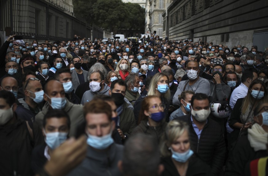 Angry restaurant and bar owners demonstrate in Marseille, southern France, Friday Sept. 25, 2020 to challenge a French government order to close all public venues as of Saturday to battle resurgent vi ...