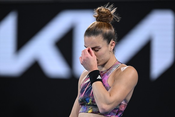 epa10417987 Maria Sakkari of Greece reacts during her match against Lin Zhu of China at the 2023 Australian Open tennis tournament in Melbourne, Australia, 20 January 2023. EPA/LUKAS COCH AUSTRALIA AN ...