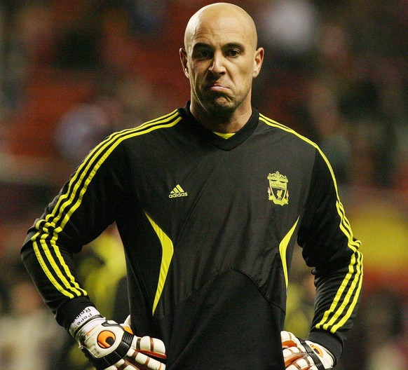 Kein schlechter Deal: Die Bayern krallen sich Pepe Reina für rund 3 Millionen Euro.