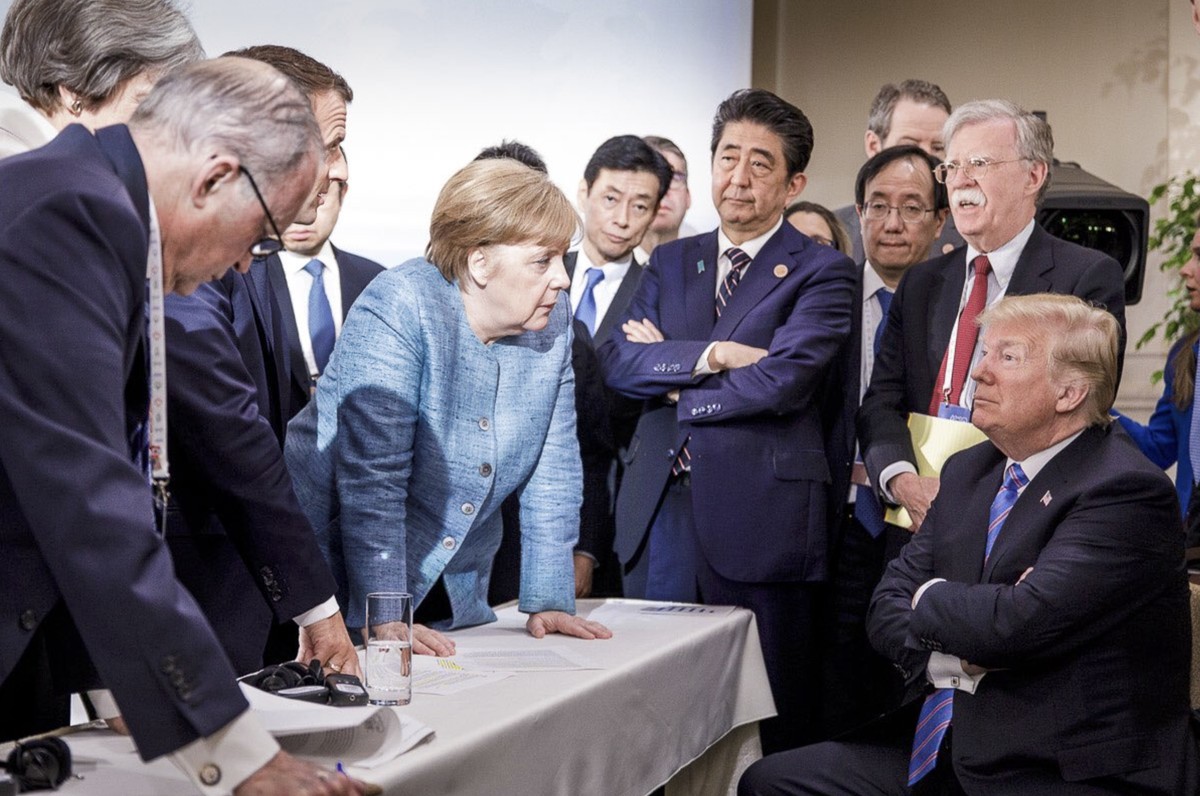 BILDPAKET -- ZUM JAHRESRUECKBLICK 2018 INTERNATIONAL, STELLEN WIR IHNEN HEUTE FOLGENDES BILDMATERIAL ZUR VERFUEGUNG -- In this photo made available by the German Federal Government, German Chancellor  ...