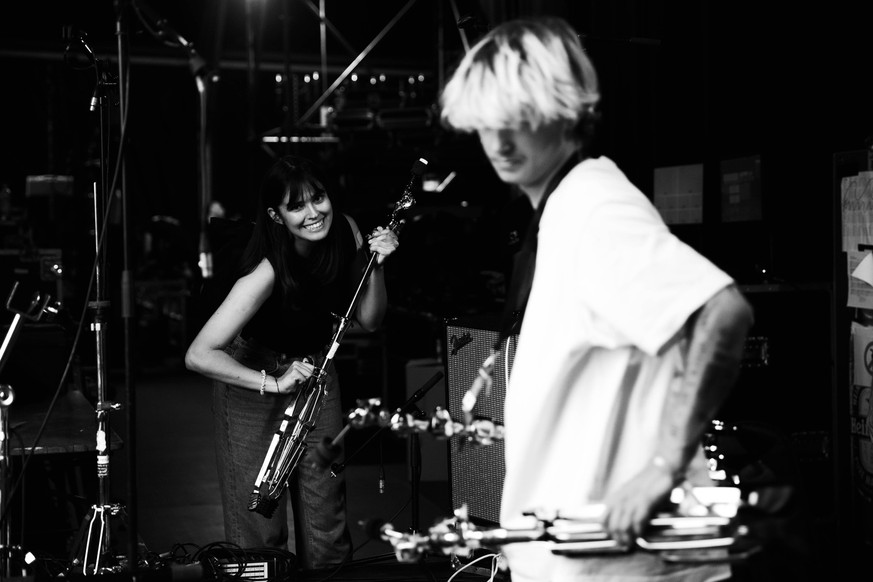 Backstage am Zürich Openair mit Benjamin Amaru und seiner Band.