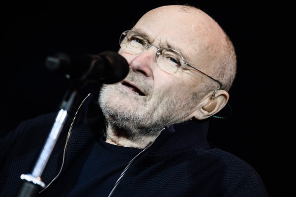epa12692292 (FILE) - British singer Phil Collins performs on stage during a concert in Berlin, Germany, 07 June 2019, as part of his 'Not Dead Yet' tour (reissued 30 January 2026). Phil Coll ...