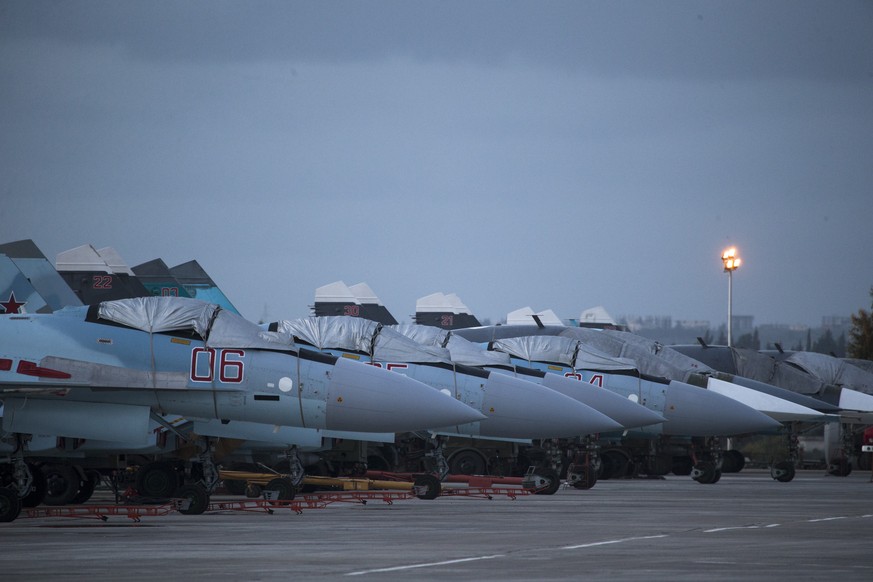 Die russischen Flieger bleiben bis auf Weiteres in Syrien stationiert.