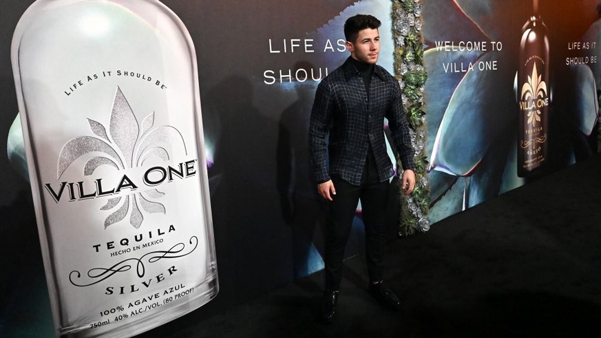 Nick Jonas villa one tequila