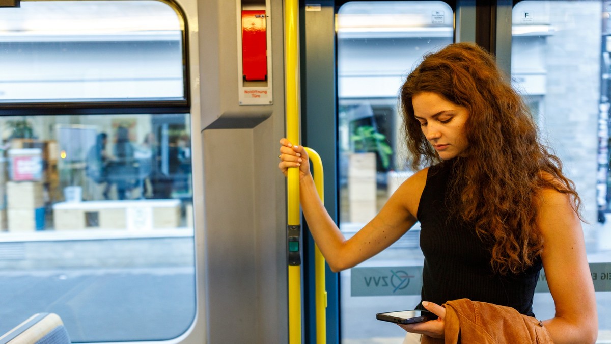 Schweiz-hat-ffentlichen-Verkehr-im-Griff-ausser-in-der-Stadt