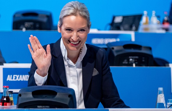 epa11818214 Alternative for Germany (AfD) party and faction co-chairwoman and top candidate for the federal election Alice Weidel attends the party&#039;s federal conference in Riesa, Germany, 11 Janu ...