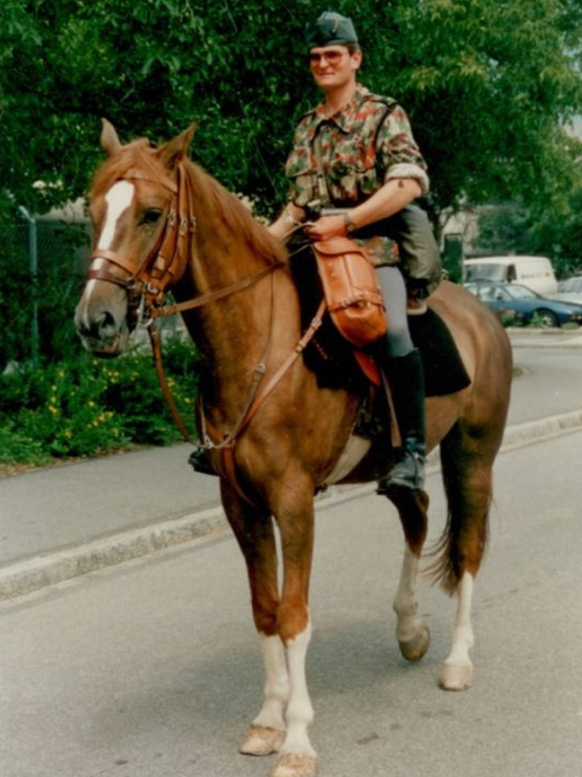 Hoch zu Ross: Naegeli als Trainsoldat.