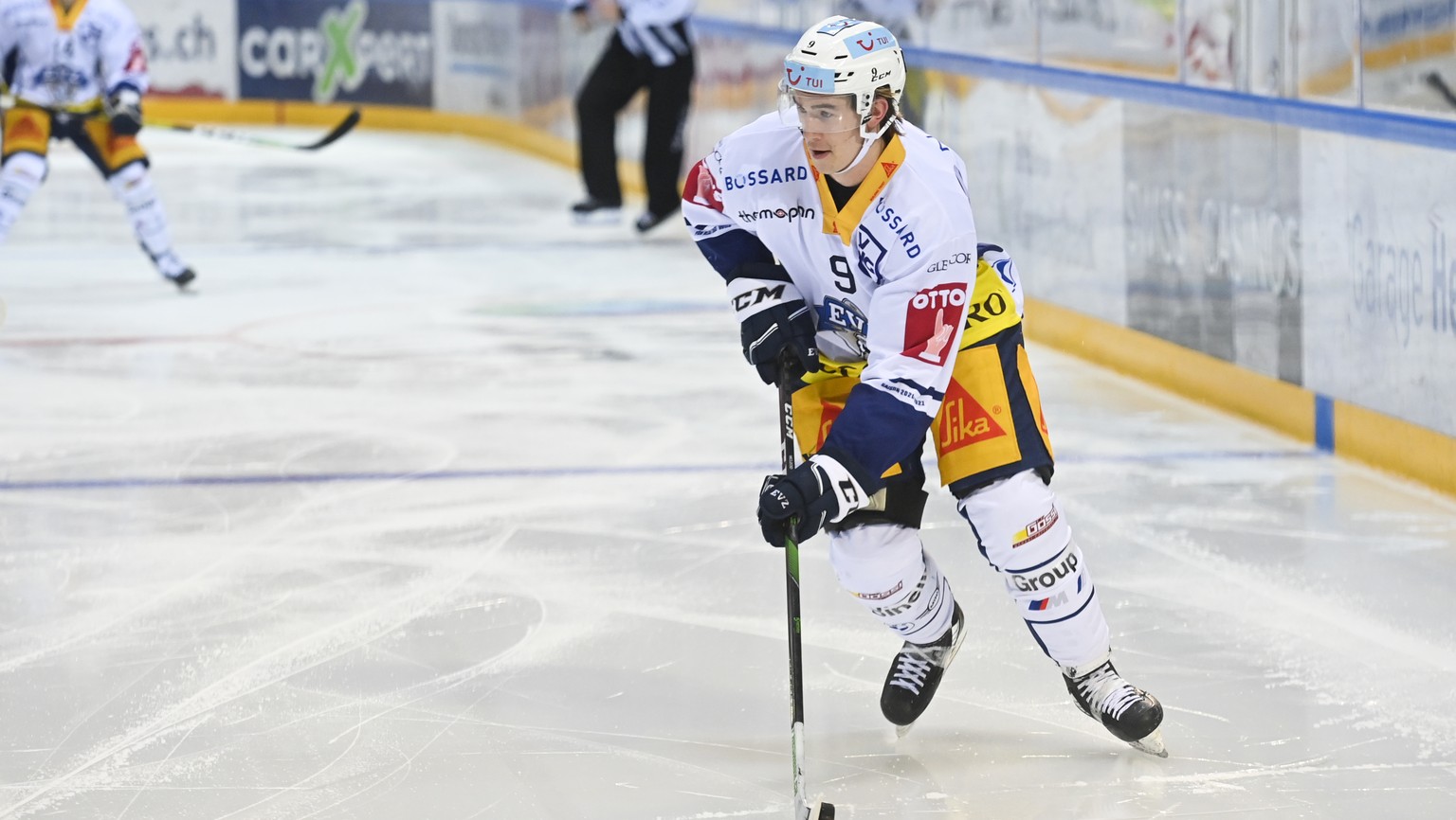 Zugs Ryan McLeod im Eishockeyspiel der National League zwischen den Rapperswil-Jona Lakers und dem EV Zug, am Freitag, 2. Oktober 2020, in der St. Galler Kantonalbank Arena in Rapperswil-Jona. (KEYSTO ...