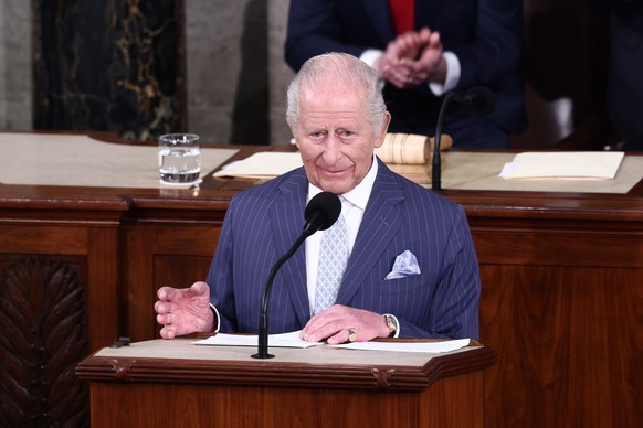 epa12920191 Britain's King Charles III addresses a joint meeting of Congress in the US Capitol in Washington, DC, USA, 28 April 2026. King Charles III and Queen Camilla are visiting the US on a f ...