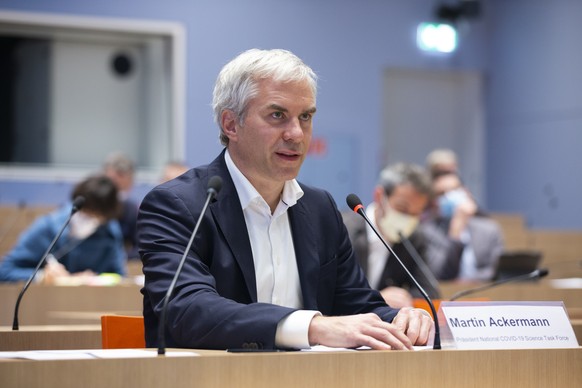 Martin Ackermann, Praesident National COVID-19 Science Task Force, spricht waehrend einer Medienkonferenz zur aktuellen Situation des Coronavirus, am Dienstag, 27. Oktober 2020. (KEYSTONE/Peter Klaunz ...