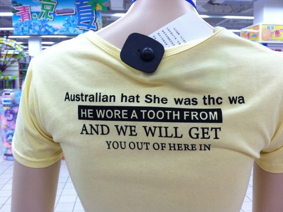 engrish japanische t-shirts englisch asien china korea übersetzung lustig dumm gelaufen http://www.sadanduseless.com/