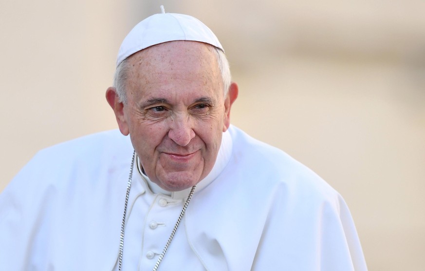 epa07401012 Pope Francis arrives to lead the weekly general audience in Saint Peter&#039;s Square, Vatican City, 27 February 2019. EPA/ETTORE FERRARI