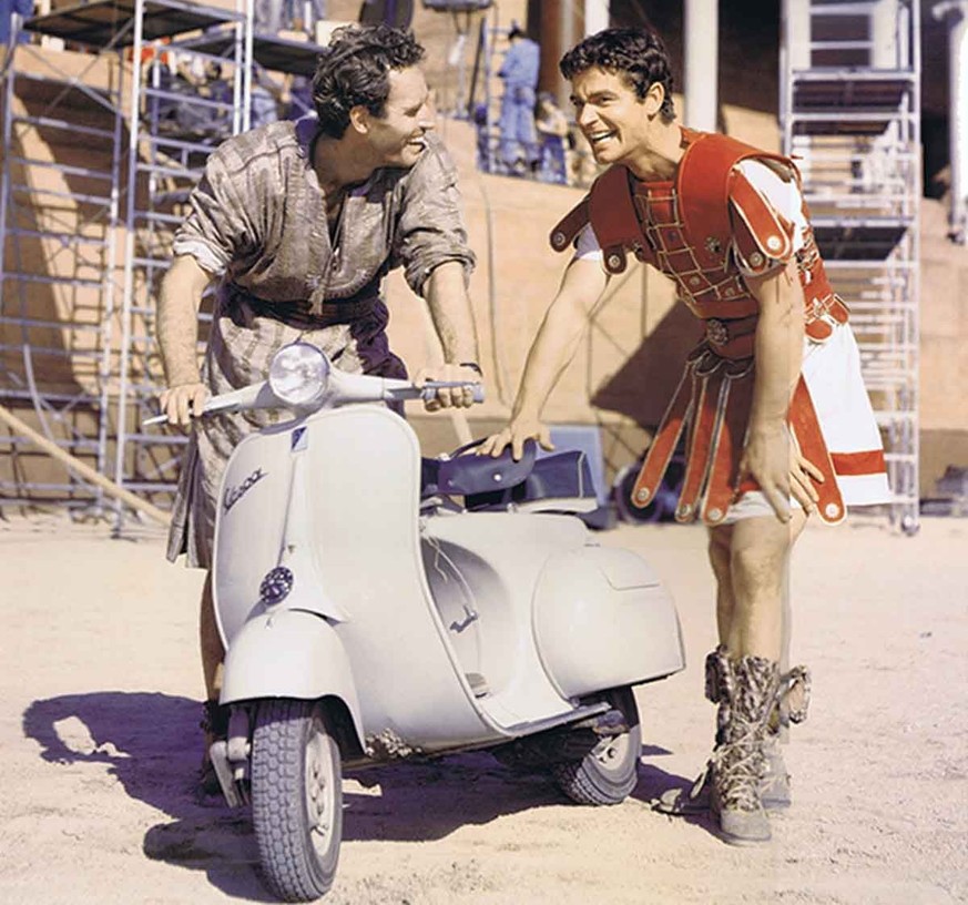 Stephen Boyd and Charlton Heston behind the scenes at Cinecitta Studios in Rome, as they appear in the movie 'Ben Hur', 1959. (Photo by Archive Photos/Getty Images)