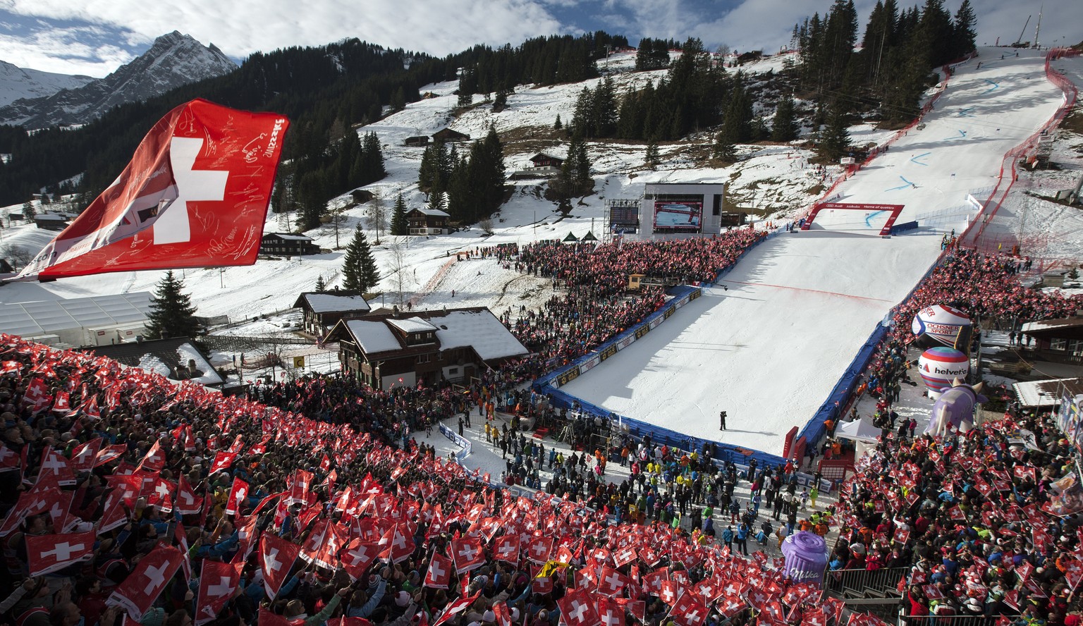 ZUM SKI ALPIN WELTCUP-WOCHENENDE IN ADELBODEN, SCHWEIZ, MIT DEM RIESENSLALOM AM SAMSTAG, 10. JANUAR 2015, UND DEM SLALOM AM SONNTAG, 11. JANUAR 2015, STELLEN WIR IHNEN FOLGENDES BILDMATERIAL ZUR VERFU ...