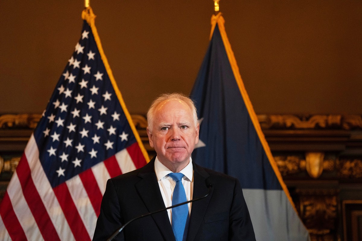 CORRECTS PHOTOGRAPHER Minnesota Governor Tim Walz announced that he would not be seeking reelection Monday, Jan. 5, 2026 in St.Paul, Minn. (Jerry Holt/Star Tribune via AP)
CORRECTION Election 2026 Min ...