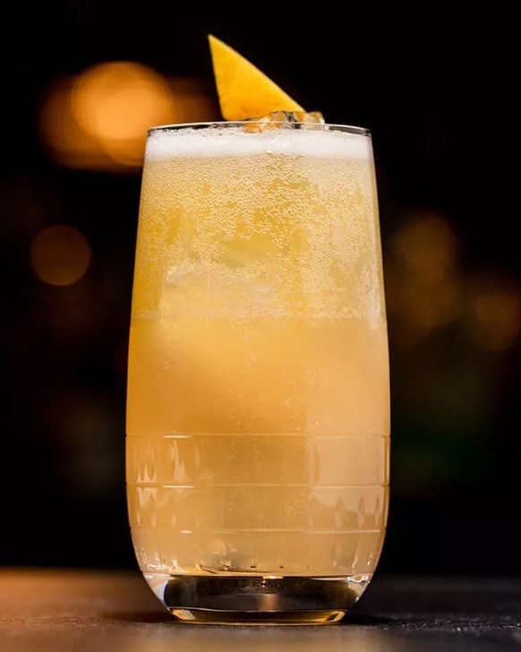 Radler paloma bier cocktail trinken drinks https://www.liquor.com/recipes/bodega-dog/