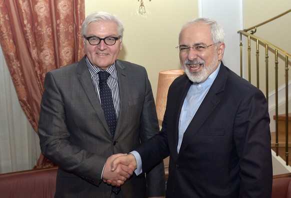 Frank-Walter Steinmeier (links) und der iranische Aussenminister Javad Zarif in Wien.&nbsp;