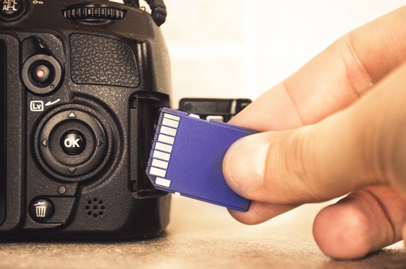 Die SD Memory Card hat seit über 20 Jahren einen festen Platz in digitalen Geräten wie Kameras.