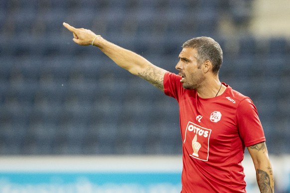 Der Trainer des FC Luzern, Fabio Celestini beim Super League Meisterschaftsspiel zwischen dem FC Luzern und dem FC Zuerich vom Freitag, 31. Juli 2020 in Luzern. (KEYSTONE/Urs Flueeler)