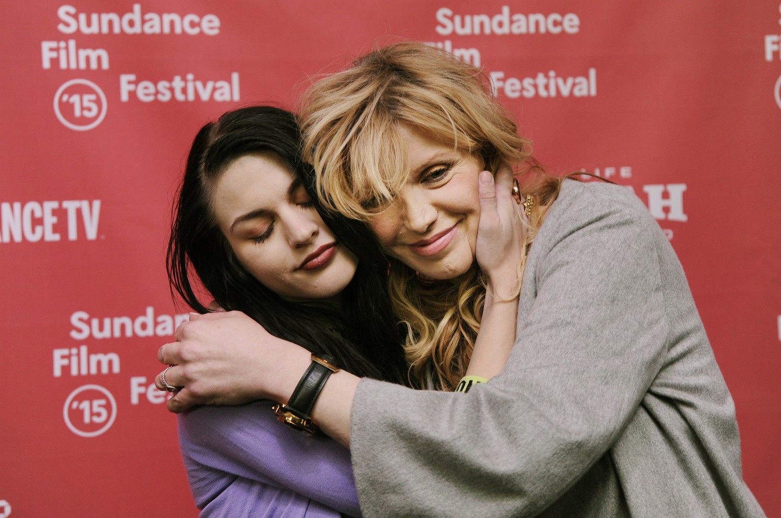 Frances Bean Cobain und Courtney Love an der Premiere von «Montage of Heck».&nbsp;