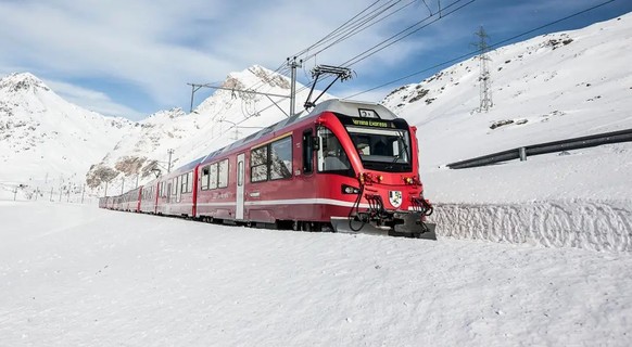 Die Rhätische Bahn muss ihr Angebot zurückfahren.