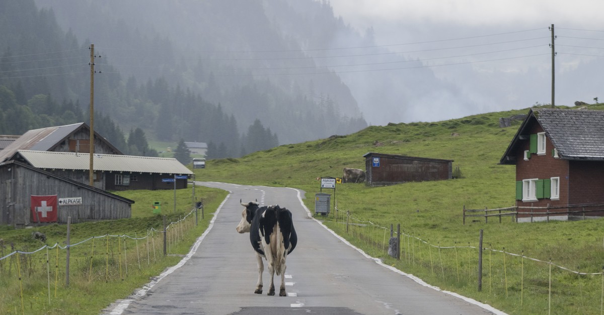 Sturmgefahr: Klausenstrasse zwischen Urnerboden  Kantonsgrenze Glarus