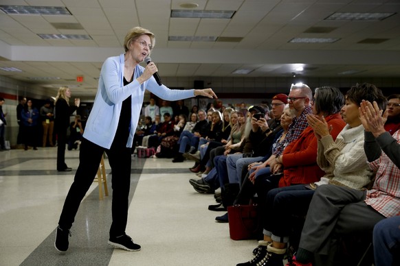 Democratic presidential candidate Sen. Elizabeth Warren, D-Mass., speaks during a campaign event, Monday, Jan. 20, 2020, in Grimes, Iowa. (AP Photo/Patrick Semansky)
Elizabeth Warren