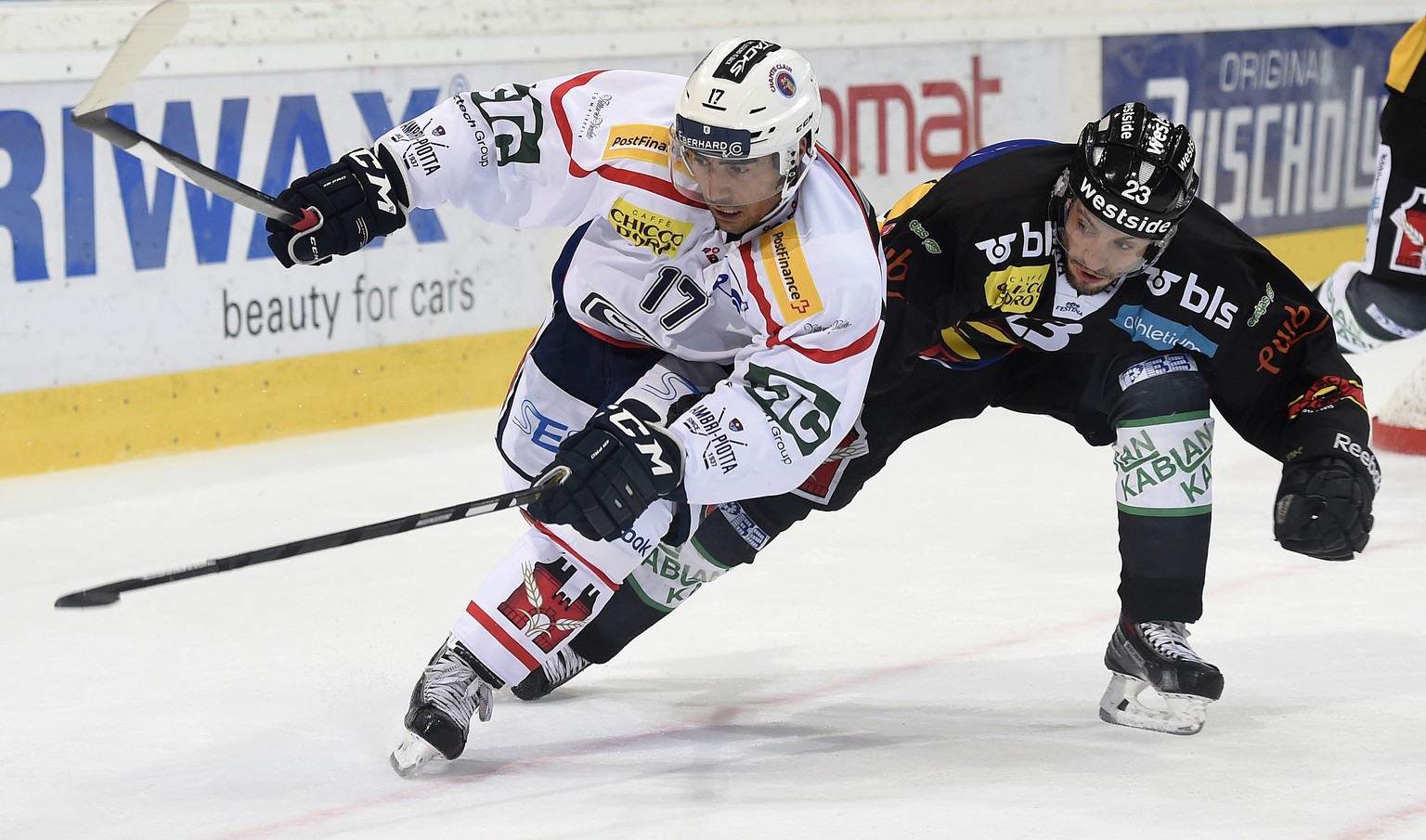 &nbsp;Francis Bouillon im Kampf gegen Michael Loichat.