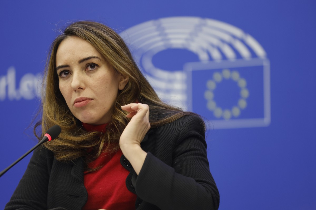 WikiLeaks founder Julian Assange's wife, Stella Assange addresses journalists at the European Parliament in Strasbourg, eastern France, Tuesday Dec 13, 2022. Stella Assange is expected to attend  ...