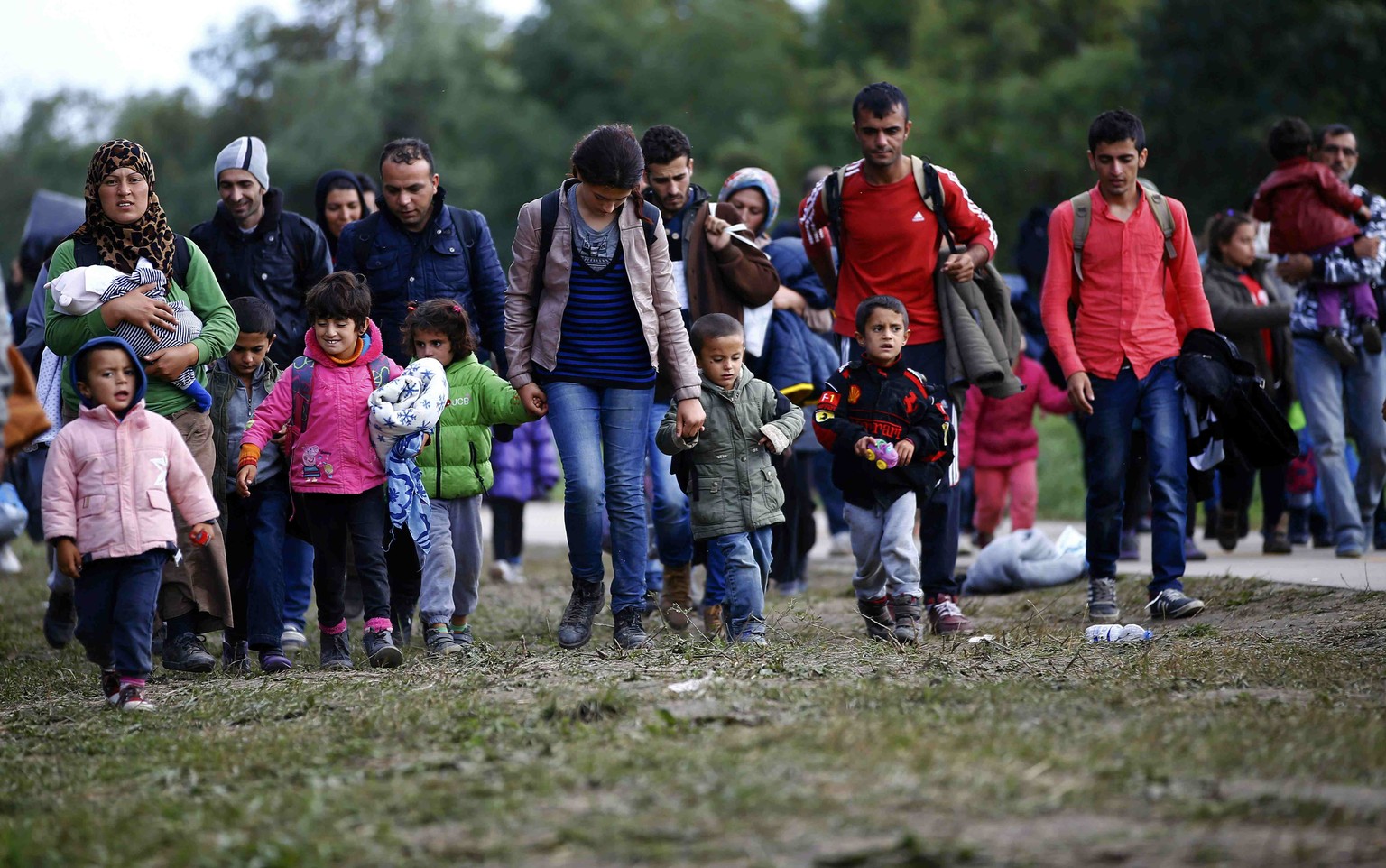 Flüchtlinge in Hegyeshalom, an der ungarisch-österreichischen Grenze.