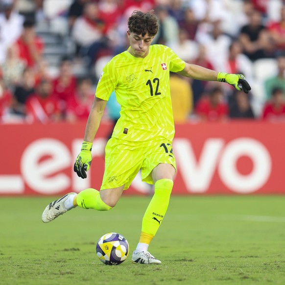 Switzerland v Egypt : Round of 32- FIFA U-17 World Cup Qatar 2025 Brogli Noah of Switzerland in action during the FIFA U-17 World Cup Qatar 2025 Round of 32 match between Switzerland and Egypt in Doha ...