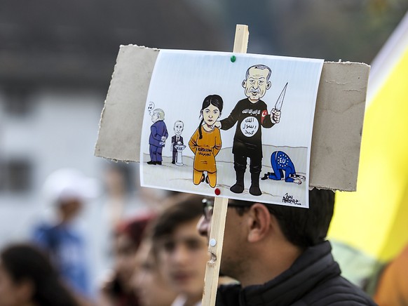 Demonstration in Luzern gegen den Krieg in Nord Syrien und die Gleichgültigkeit des Westens.