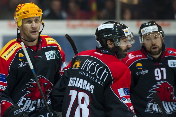 Deception des joueurs viegeois avec depuis la gauche, le top scorer viegeois Alexei Kovalev, James Desmarais, Tomas Dolana, lors du 4eme match de la finale promotion- relegation LNA-LNB, du championna ...