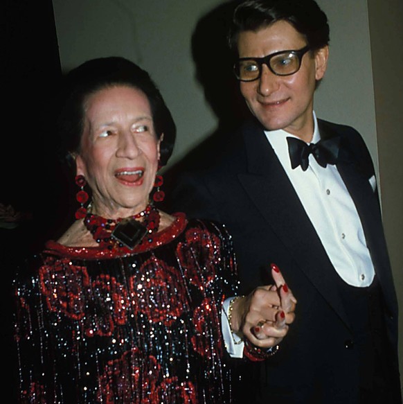 Diana Vreeland and YVES ST LAURENT, Met-Gala 1983.