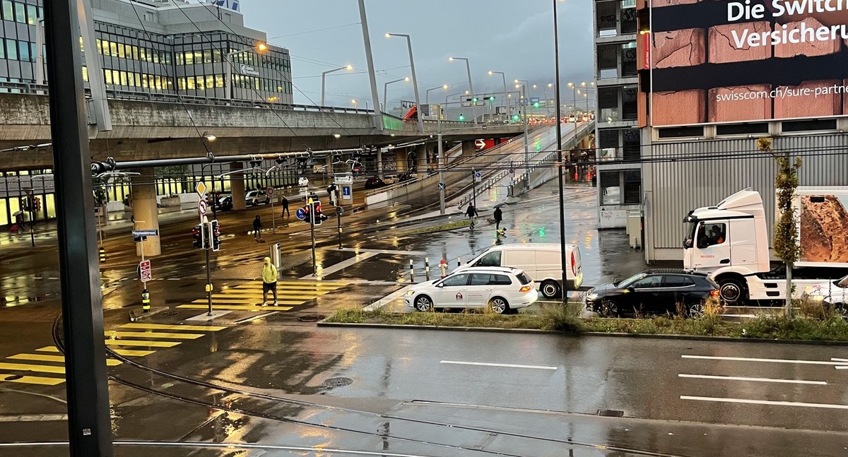 Regen an der Hardbrücke